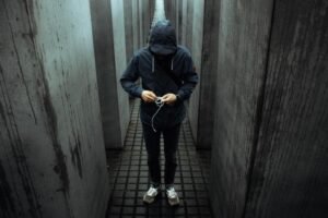 保安讲的几个诡异故事，越想越邪性……